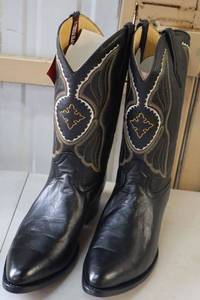 lot 254 image: Terra Blanca black color boots size 12