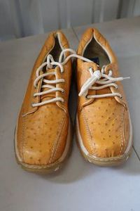 lot 279 image: Herrera leather tennis shoes golden butter color size 9