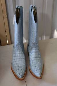 lot 509 image: Herrera baby blue color boots size 7