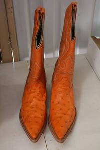 lot 510 image: Mandarin orange color ostrich boots size 7.5