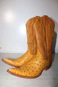 lot 328 image: Hacienda golden butterlight brown color boots size 7