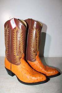 lot 333 image: Mandarin and brown color ostrich boots size 8.5