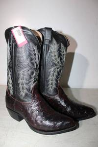 lot 334 image: Black and cherry color ostrich boots size 8.5