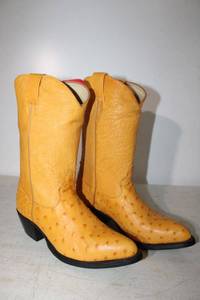 lot 347 image: Buttercupmango color ostrich boots size 8.5