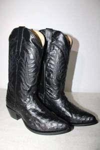 lot 357 image: Black ostrich leather boots size 88.5 