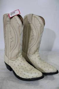 lot 373 image: Bone color ostrich boots size 8.5