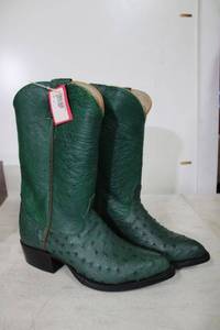 lot 374 image: Green color ostrich boots size 8