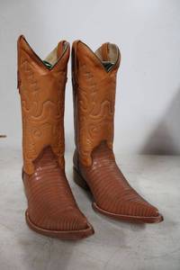 lot 429 image: Red Diamond honey brown color lizard boots size 7.5