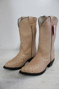 lot 456 image: Hacienda Sand color ostrich boots size 7.5