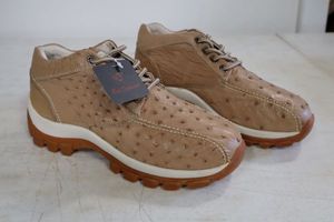 lot 553 image: Red Diamond taupe color tennis shoes size 7
