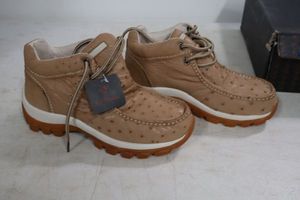lot 570 image: Red Diamond taupe color tennis shoes size 8