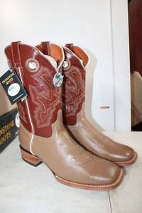 lot 675 image: Twinstone mid calf red and tan color boots size 12
