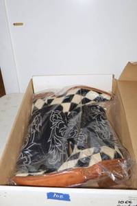 lot 108 image: Herrera black and white color boots