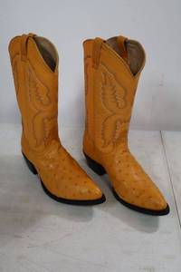 lot 150 image: Light brown color ostrich boots size 10.5