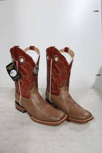 lot 693 image: Twinstone red and tan color boots size 8