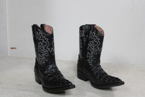 lot 585 image: Kids Herrera black color croc boots size 19