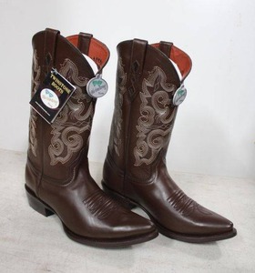 lot 625 image: Twinstone brown color boots size 8.5