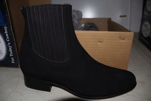 lot 1022 image: Twinstone black color, velvety leather with leather sole, short boot, size 8