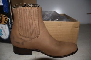 lot 1026 image: Twinstone light brown color, velvety leather with leather sole, short boot, size 7.5