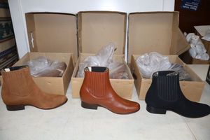 lot 1052 image: Three pairs of short boots size 8 in brown and black colors (3 times the money)