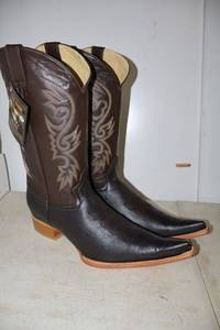 lot 820 image: Old Creek chocolate color pointed toe boots, size 12