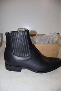 lot 928 image: Twinstone black color ankle boots, size 10, with rubber soles