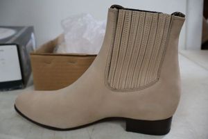 lot 933 image: Twinstone velvety sand color ankle boots, size 10