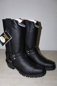 lot 759 image: Twinstone Biker toe black cowhide boots, size 7