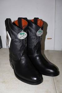 lot 1098 image: Twinstone Black boots, size 6