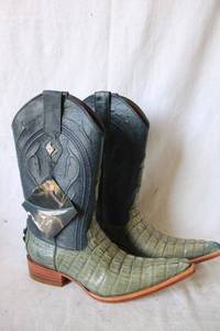 lot 1125 image: Red Diamond blue denim color boots, size 7