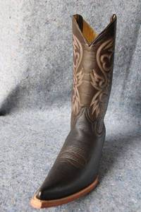 lot 883 image: Old Creek chocolate color boots with pointed toe, size 11.5