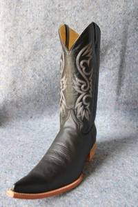 lot 947 image: Old Creek black color pointed toe boots, size 11.5