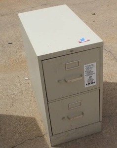 lot 67 image: filing cabinet