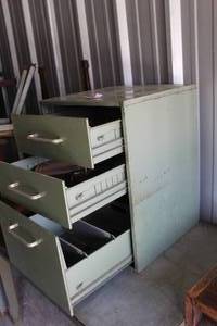 lot 87 image: cabinet with contents