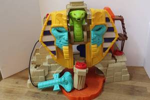 lot 98 image: Fisher-Price Imaginext Serpent Strike Pyramid lights up