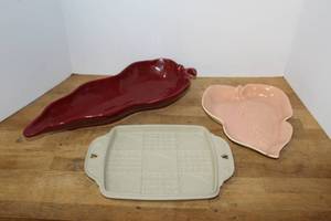 lot 138 image: pottery serving platter Williams Sonoma stone shortbread cookie mold leaf pottery was  repaired