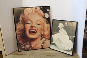 lot 155 image: framed art set features iconic imagery of Marilyn Monroe