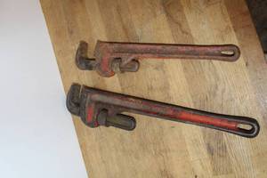lot 224 image: vintage RIDGID heavy-duty pipe wrenches