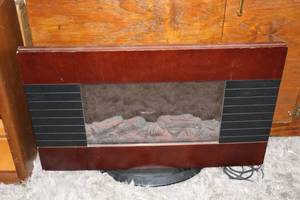 lot 226 image: Modern Homes Slim Electric Fireplace heater works good