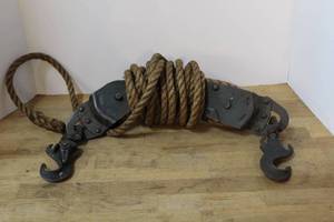 lot 229 image: vintage cast iron block and tackle pulley system
