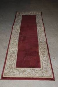 lot 273 image: runner rug