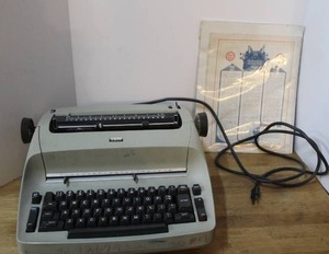 lot 276 image: vintage IBM Selectric I electric typewriter, first introduced in 1961 and more see pictures for details
