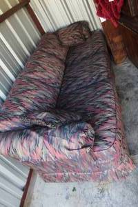 lot 278 image: vintage 1980s velvet sofa featuring a vibrant, abstract paintstroke pattern