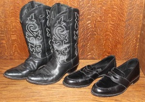 lot 105 image: Justin brand western cowboy boots size 11 and Mens penny loafers