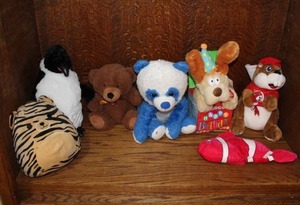 lot 116 image: Plushie lot