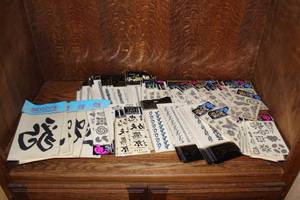 lot 139 image: sheets of temporary tattoos