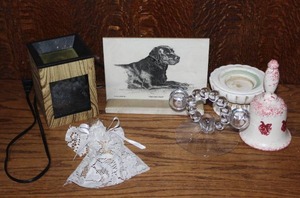lot 152 image: home decor and collectibles see pictures for details