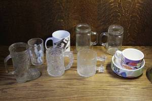 lot 173 image: vintage 1995 McDonalds Batman Forever 3D Glass Mug  vintage 1993 The Flintstones mug and more see pictures