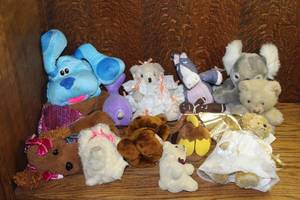 lot 178 image: collectible plush toys