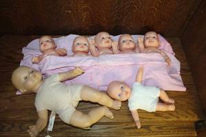 lot 188 image: set of baby dolls